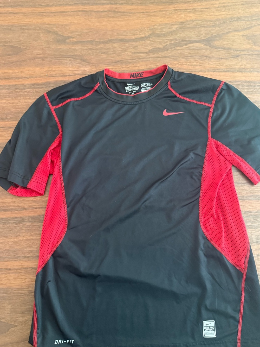 Nike Men’s Black and Red Dri-FIT Nike Pro Combat Rash Guard